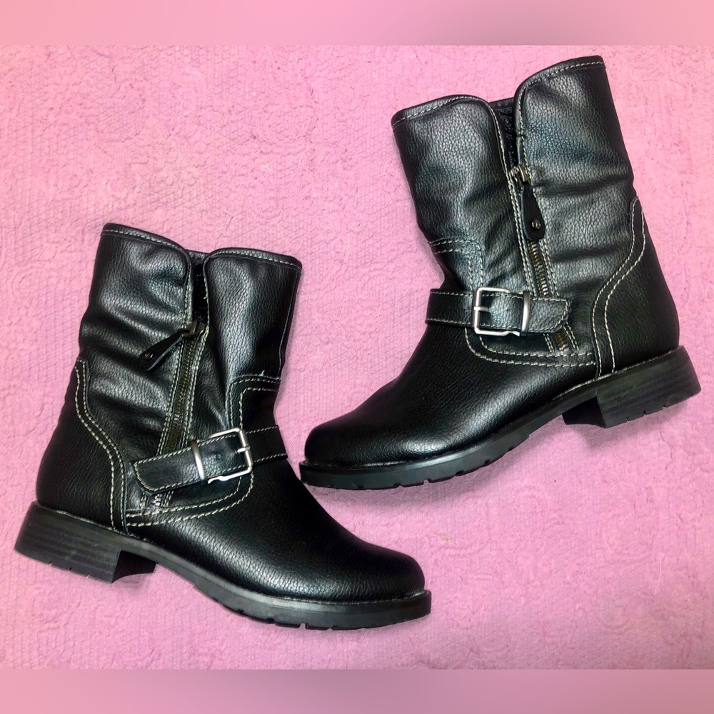🆕 Sporto Corbit Bootie 🖤